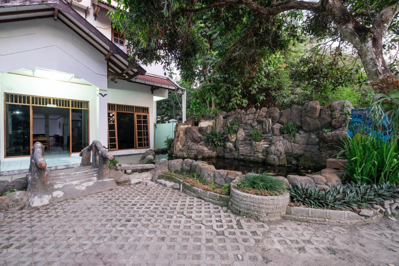 Hotel Super Oyo 1778 Omah Duwet Beran Kidul Exteriér fotografie